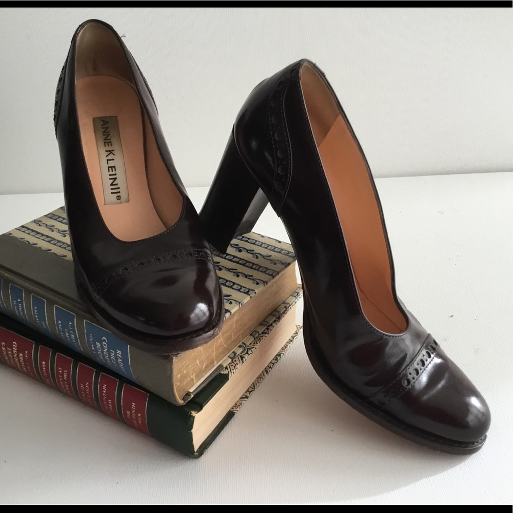 Ann Klein Nerdy Sexy Pumps